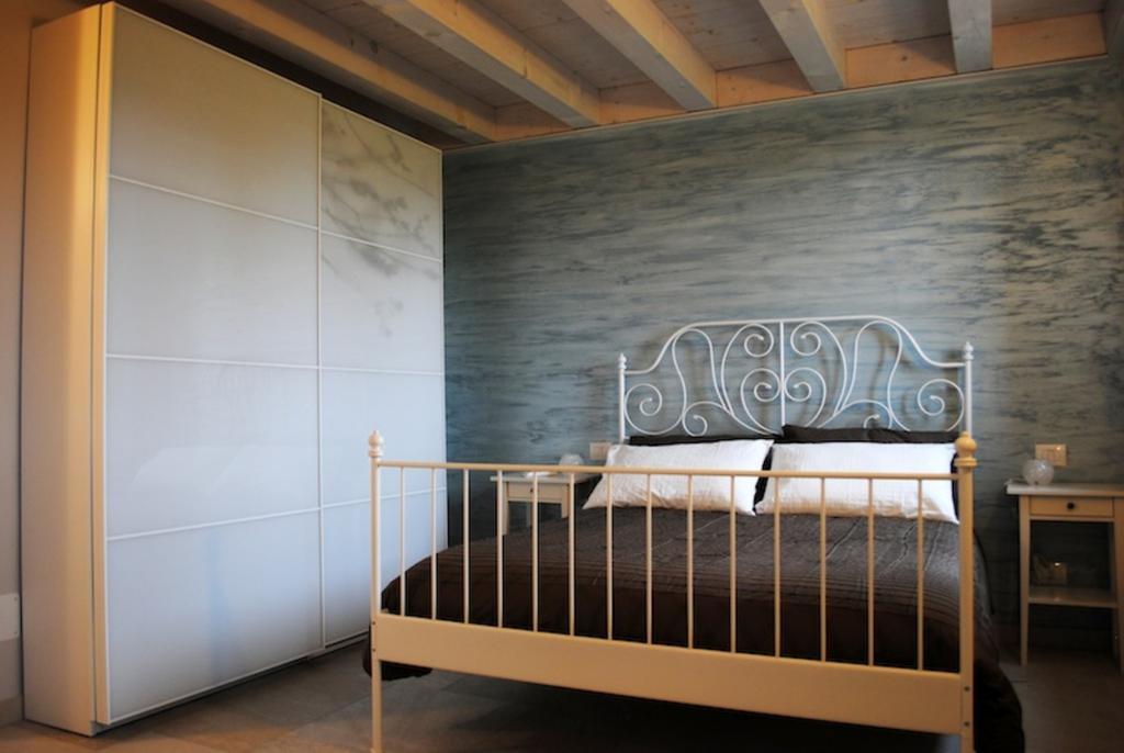 Bed And Breakfast Castello Villafranca di Verona Værelse billede